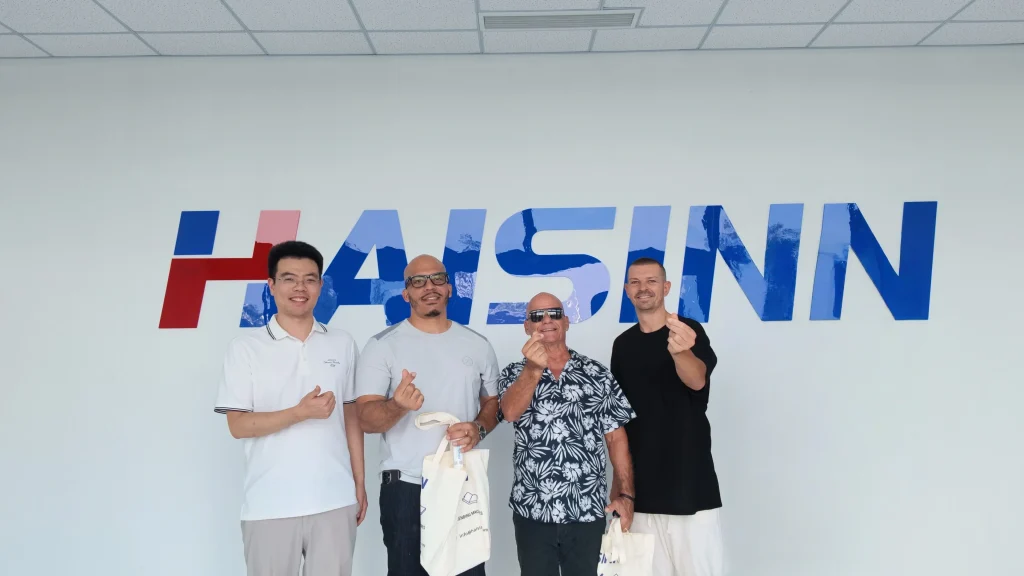 Clienti francesi visitano lo stabilimento HAISINN (2)